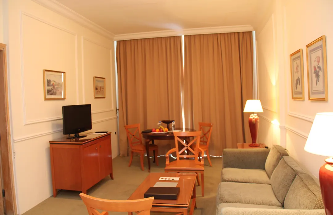 Napoleon Hotel-1