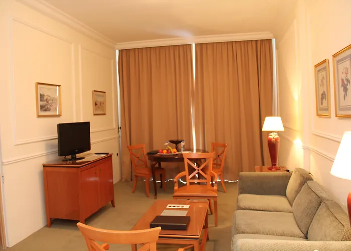 Napoleon Hotel